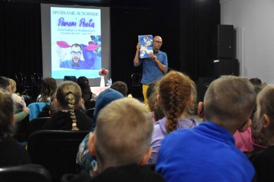 Z bajką za pan brat - spotknie z Panem Poetą